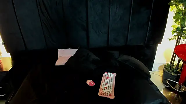 fisting_anal_69 在線直播表演