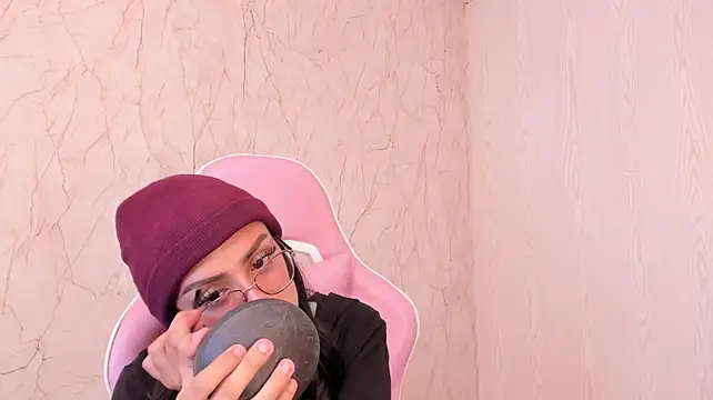 SamanthaFairyy Show in webcam