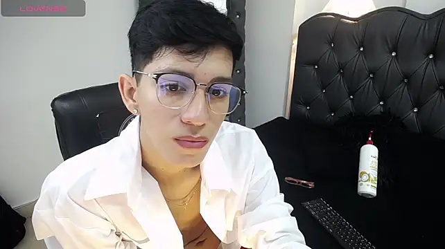 Nicolas_Rosenthal live XXX chat
