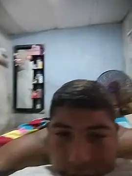 master_juju1924 Adlı Modelin Canlı XXX Sohbeti