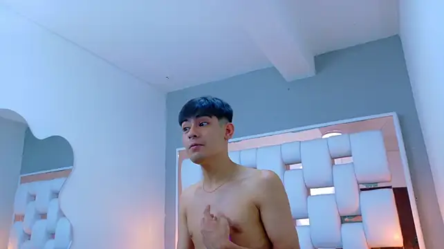 Chat +18 de TaylerCruz ao vivo
