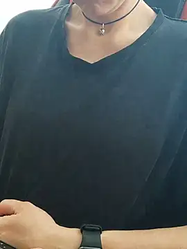 Aashikalaa's Live XXX Chat