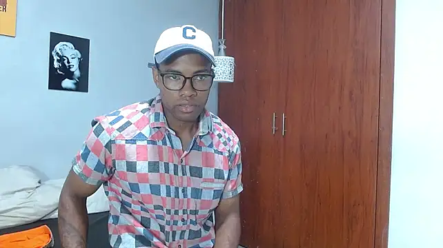 XXX chat uživo modela king_smith69