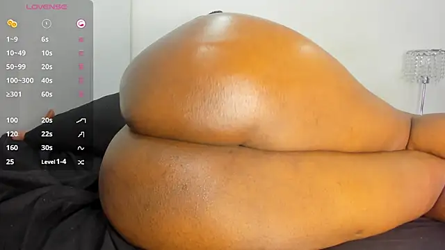Živý XXX chat Evaa_Martinez