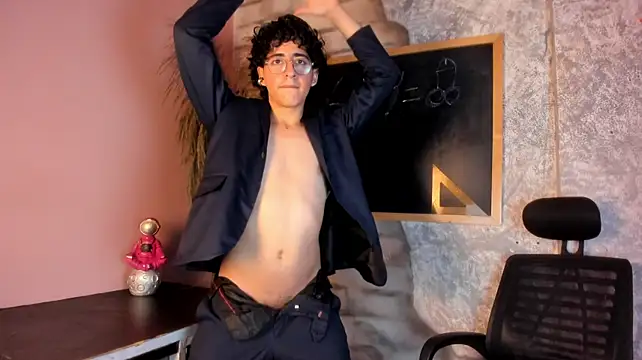 ElliotNoir – Naživo XXX chat