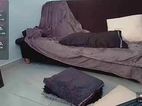 Lucio__Fox Adlı Modelin Canlı XXX Sohbeti