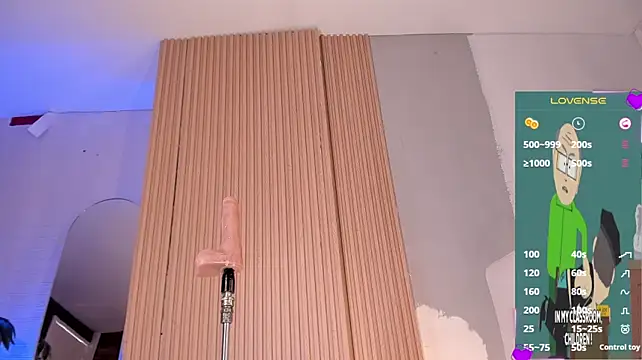 XXX chat uživo modela JUANDIAMONDS98