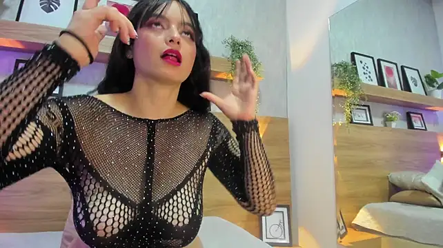 Chatroom XXX en direct de KeniaArias
