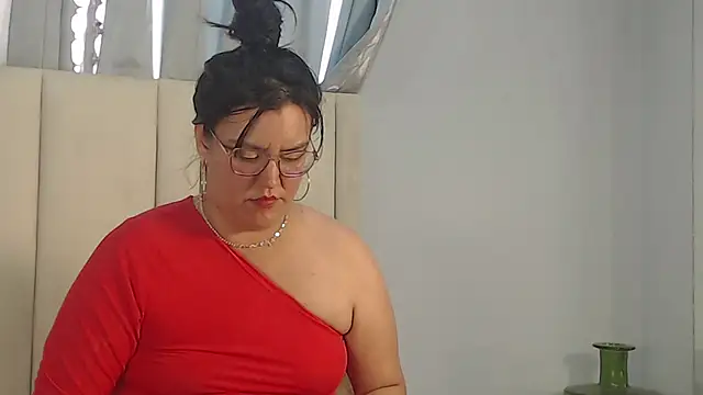 Sallydickinson's Live XXX Chat