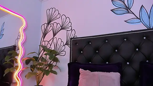 צ'אט XXX בשידור חי של Sweet_Ariadna_