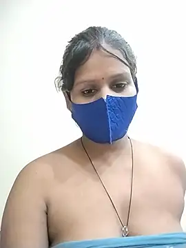 hotyrani07 即時 XXX 聊天