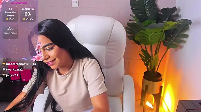دردشة kendallowens الجنسية المباشرة