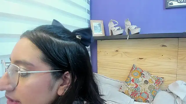sarahy_evans Live XXX Chat