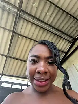 Niyirey1 XXX чат на живо