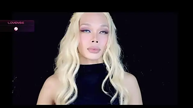 PRETTY_BIGCOCK1 Adlı Modelin Canlı XXX Sohbeti