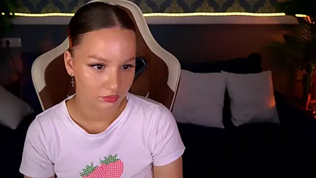Czat XXX na żywo – MissSonyaShy