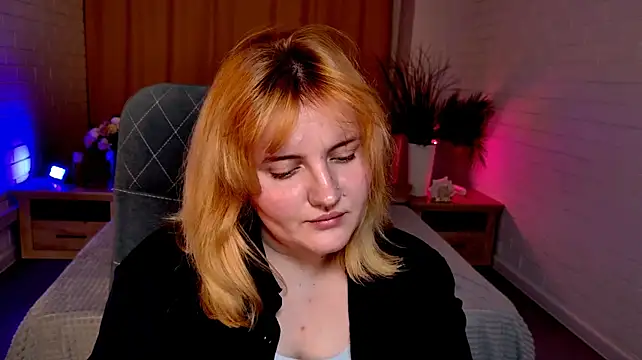 Онлайн чат XXX KathyBriggs