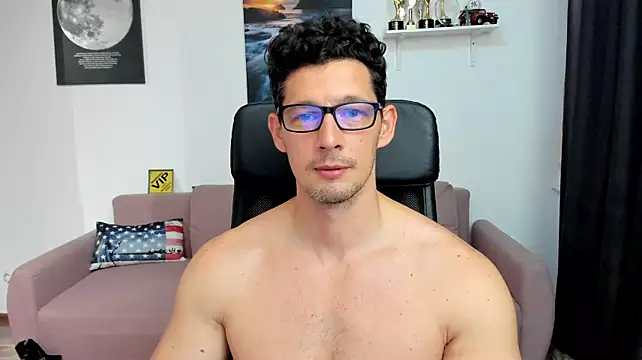 BrutusK08 网络视讯表演