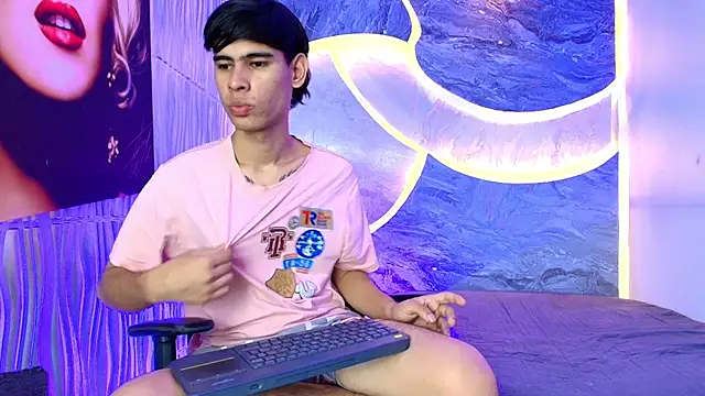 Show de Tyler_schoby na webcam