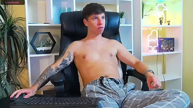 Вебкам-шоу ThomasEdisonn