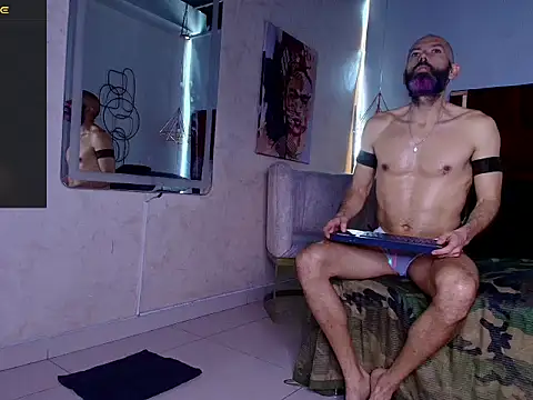 Jorge_Perezz's Webcam Show