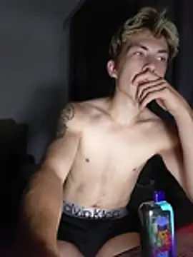 TishkaMayn Live XXX chat