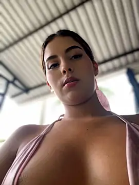 Valeria-escobar's Webcam Show