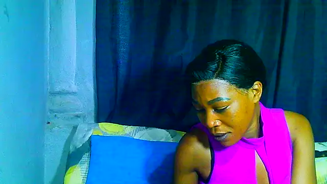 XXX chat uživo modela freaky_naughty