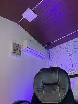 Chat +18 de Samir_bear ao vivo