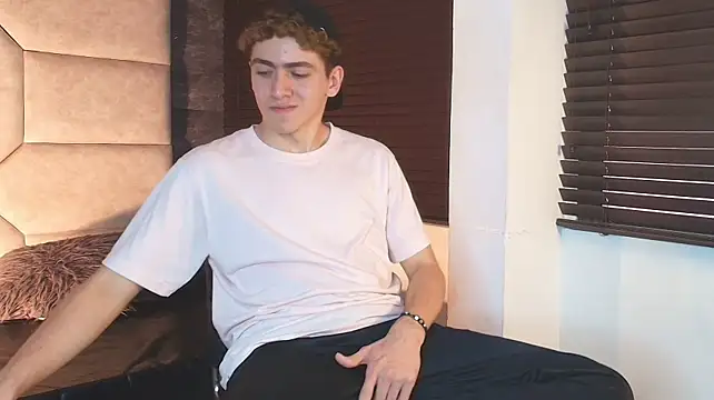 Chat XXX Live Tyler_Mcrey