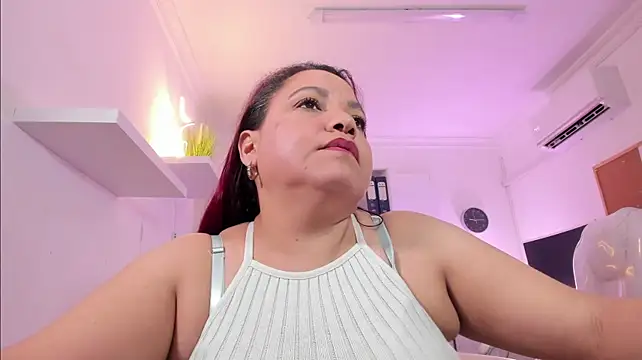 Czat XXX na żywo – Crystal_mommy