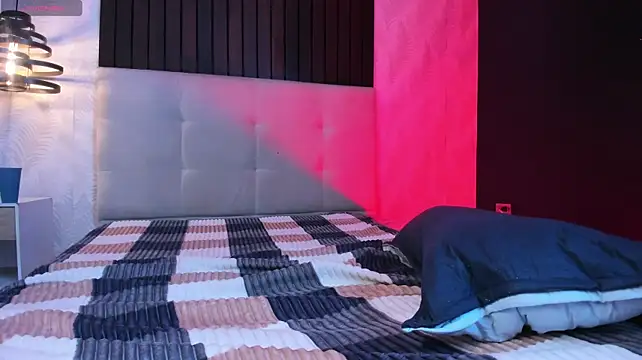Cheys_Mast 라이브 XXX 채팅