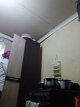 BLACKMALF Adlı Modelin Canlı XXX Sohbeti
