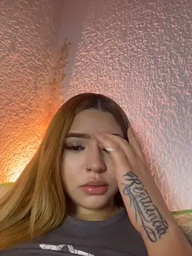 Chat +18 de ChloeCollins__ ao vivo