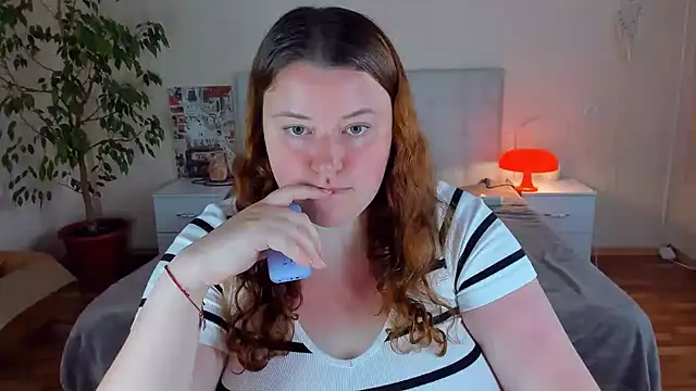 Chat +18 de PolinaSalvatore ao vivo