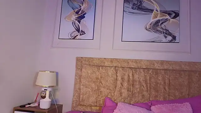 zoe_moon__'s Live XXX Chat