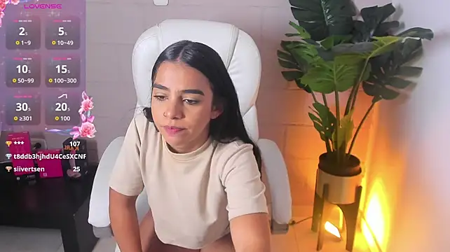צ'אט XXX בשידור חי של kendallowens