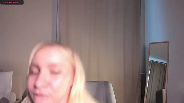 LoreneNorden Webcam show