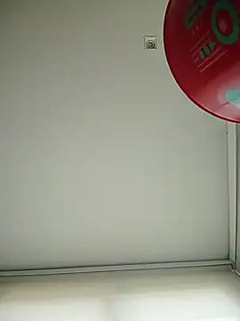 jpcowbow XXX чат на живо