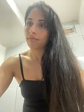 sweetwanda Chat XXX live