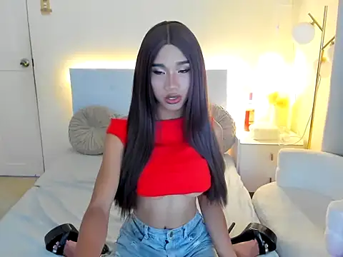Queenoflustx Шоу с уебкамера