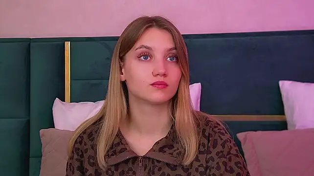 Chat +18 de StacyEvances ao vivo