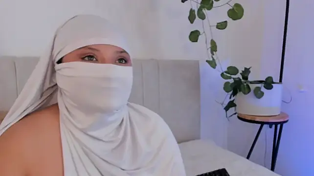 Živý XXX chat Maysanoor