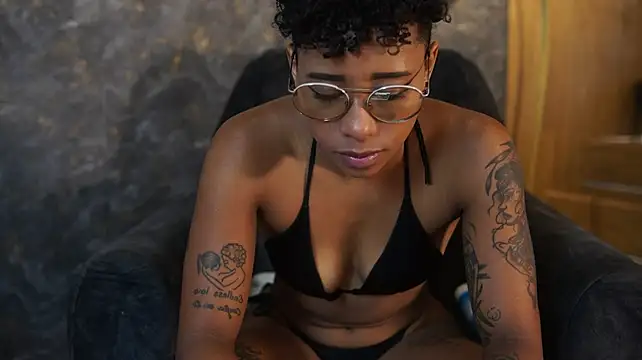 Czat XXX na żywo – kelly_thomson