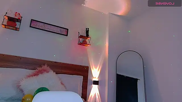_Emmakiss_'s Live XXX Chat