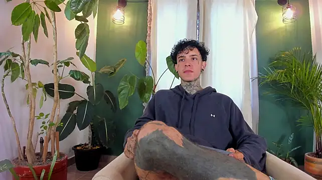 aron_ford77 Live XXX-chat