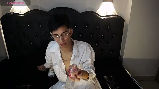 Nicolas_Rosenthal webkamerás műsora