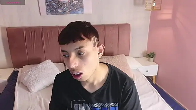 Вебкам-шоу caamicloud