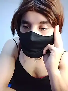 Banouti_23 Webcam show