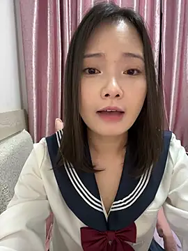 BIGBABYYEYE Live XXX-chat